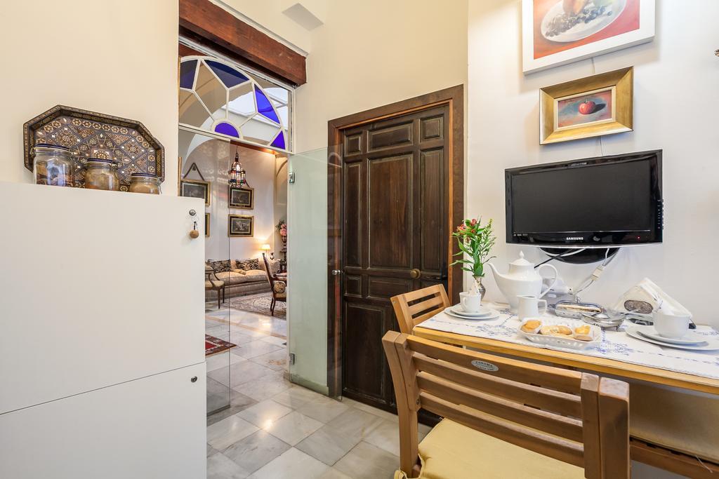 Casa Senorial En Sevilla Centro,Calle Marmoles Экстерьер фото