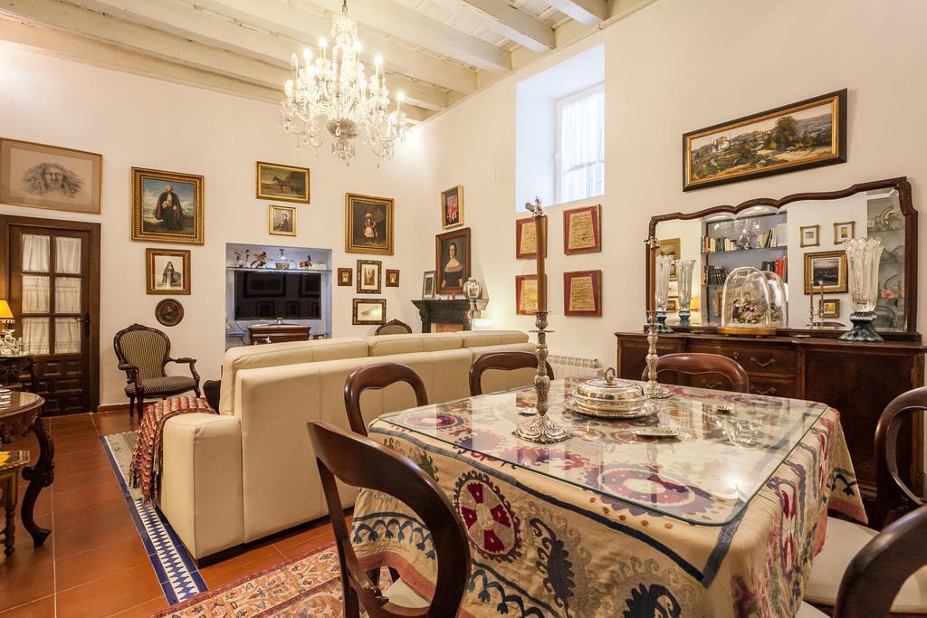Casa Senorial En Sevilla Centro,Calle Marmoles Экстерьер фото