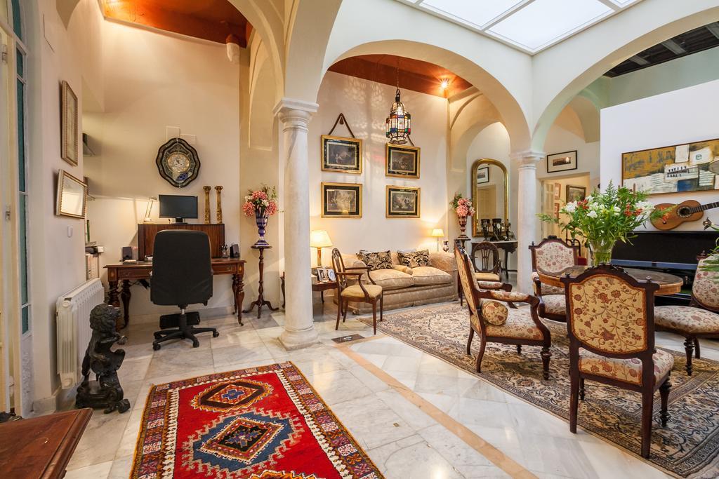 Casa Senorial En Sevilla Centro,Calle Marmoles Экстерьер фото