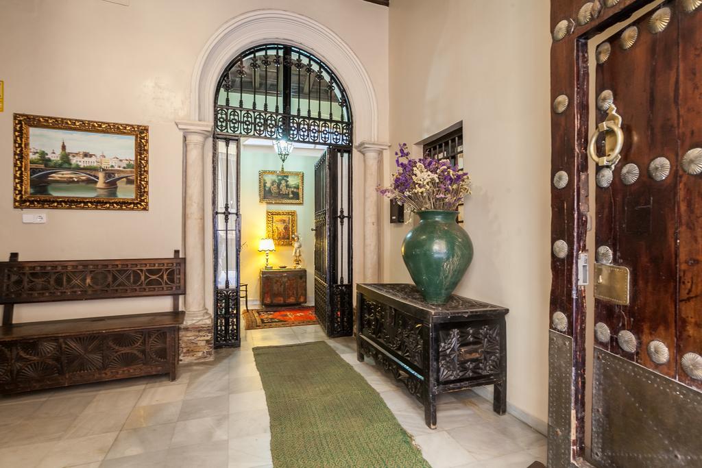 Casa Senorial En Sevilla Centro,Calle Marmoles Экстерьер фото